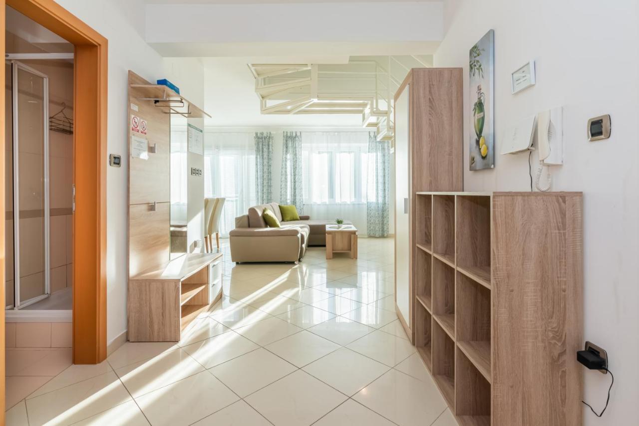 Apartment Mimoza 5, Baska, Krk Eksteriør billede